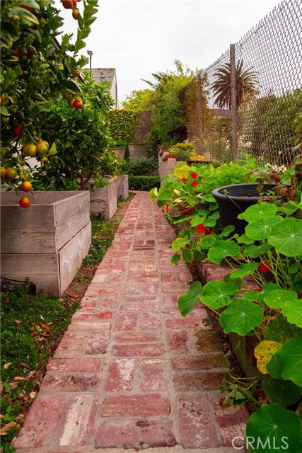 3 Bed Home for Sale in El Segundo, California
