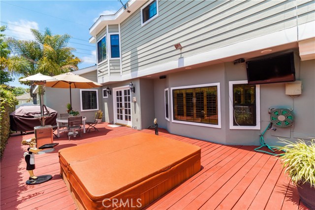 3208 Gibson Place, Redondo Beach, California 90278, 4 Bedrooms Bedrooms, ,4 BathroomsBathrooms,Residential,Sold,Gibson,SB17127262