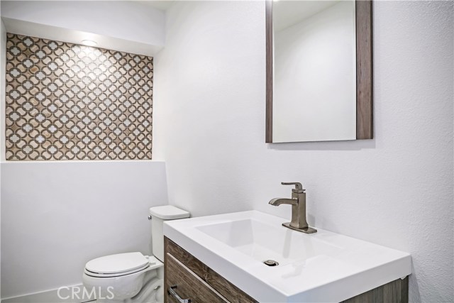 507 El Redondo Avenue, Redondo Beach, California 90277, 4 Bedrooms Bedrooms, ,3 BathroomsBathrooms,Residential,Sold,El Redondo,CV17077417