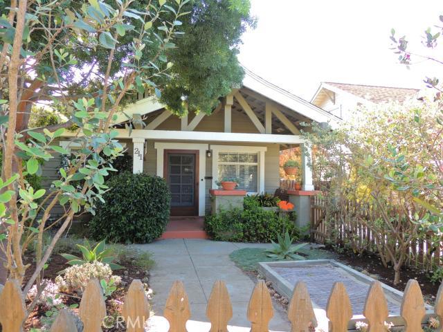 211 Irena Avenue, Redondo Beach, California 90277, 2 Bedrooms Bedrooms, ,1 BathroomBathrooms,Residential,Sold,Irena,SB14063250