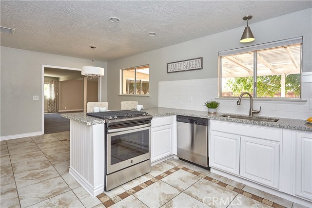 Photo of 14150 Yuma Court, Apple Valley, CA 92307