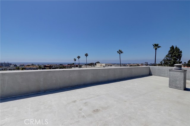 926 1st Street, Hermosa Beach, California 90254, 2 Bedrooms Bedrooms, ,2 BathroomsBathrooms,Residential,Sold,1st,SB20082752