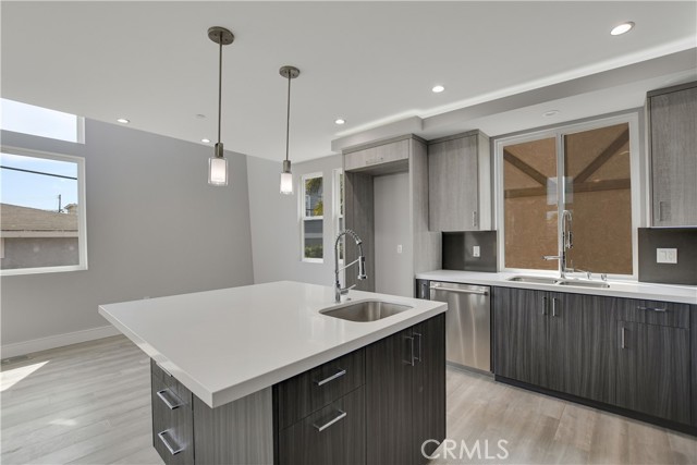 KITCHEN 3