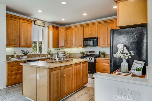 3805 Crest Drive, Manhattan Beach, California 90266, 3 Bedrooms Bedrooms, ,3 BathroomsBathrooms,Residential,Sold,Crest,SB19150131