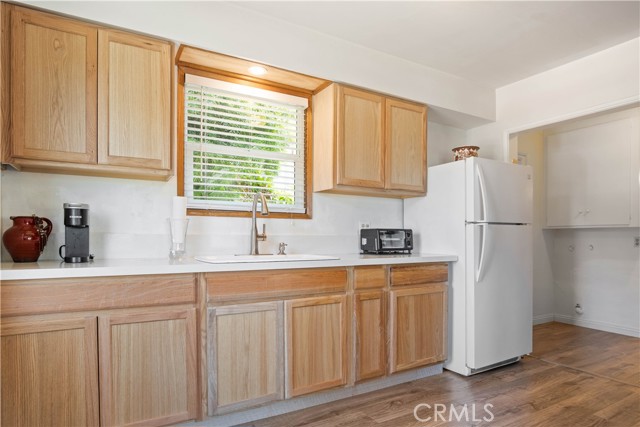 700 Rita Street, Redondo Beach, California 90277, 2 Bedrooms Bedrooms, ,2 BathroomsBathrooms,Residential,Sold,Rita,SB21110960