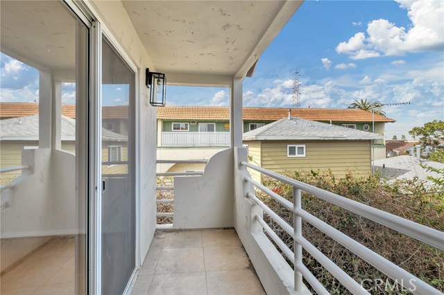 2407 Felton Lane, Redondo Beach, California 90278, 4 Bedrooms Bedrooms, ,3 BathroomsBathrooms,Residential,Sold,Felton,SB20043223
