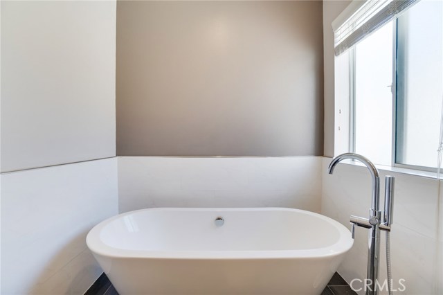 1932 Graham Avenue, Redondo Beach, California 90278, 4 Bedrooms Bedrooms, ,2 BathroomsBathrooms,Residential,Sold,Graham,SB18127295