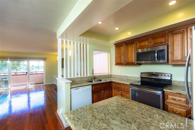 5927 Armaga Spring Road, Rancho Palos Verdes, California 90275, 2 Bedrooms Bedrooms, ,2 BathroomsBathrooms,Residential,Sold,Armaga Spring,SB19017237