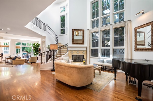 2306 John Street, Manhattan Beach, California 90266, 5 Bedrooms Bedrooms, ,4 BathroomsBathrooms,Residential,Sold,John,SB19259547