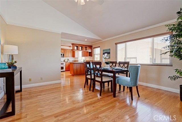 109 Helberta Avenue, Redondo Beach, California 90277, 3 Bedrooms Bedrooms, ,2 BathroomsBathrooms,Residential,Sold,Helberta,SB18059847