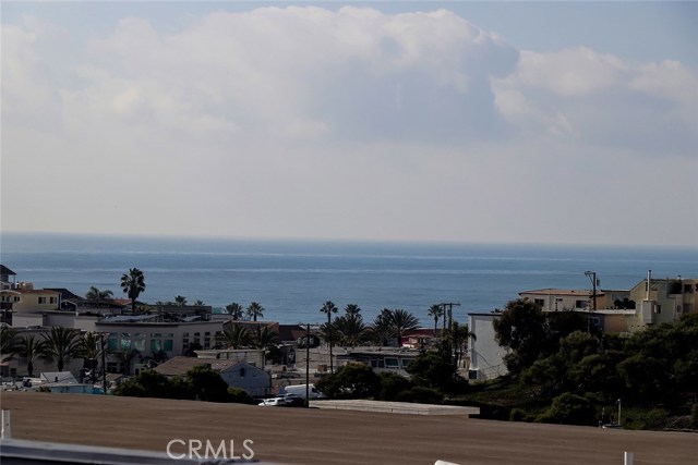 1707 Pacific Coast, Hermosa Beach, California 90254, 1 Bedroom Bedrooms, ,1 BathroomBathrooms,Residential,Sold,Pacific Coast,SB20005947