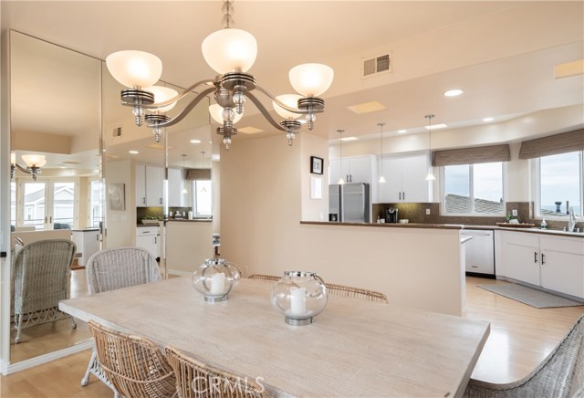 224 14th Street, Manhattan Beach, California 90266, 4 Bedrooms Bedrooms, ,4 BathroomsBathrooms,Residential,Sold,14th,SB19152131