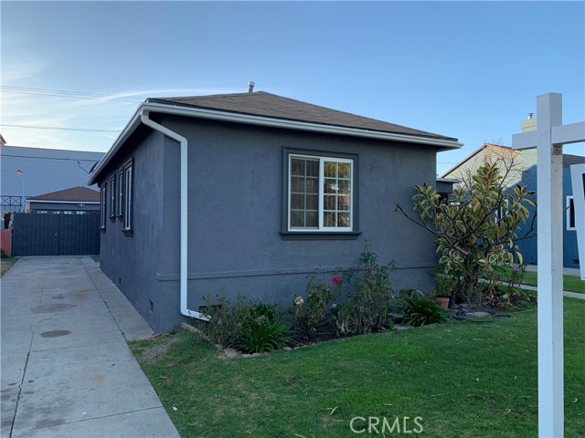 3 Bed Home for Sale in Los Angeles, California