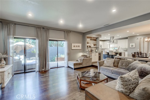 1918 Ruhland Avenue, Redondo Beach, California 90278, 3 Bedrooms Bedrooms, ,3 BathroomsBathrooms,Residential,Sold,Ruhland,SB20082368