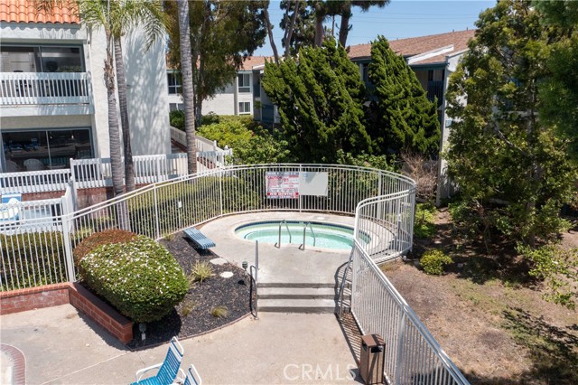 800 Camino Real, Redondo Beach, California 90277, 1 Bedroom Bedrooms, ,1 BathroomBathrooms,Residential,Sold,Camino Real,PW21143033