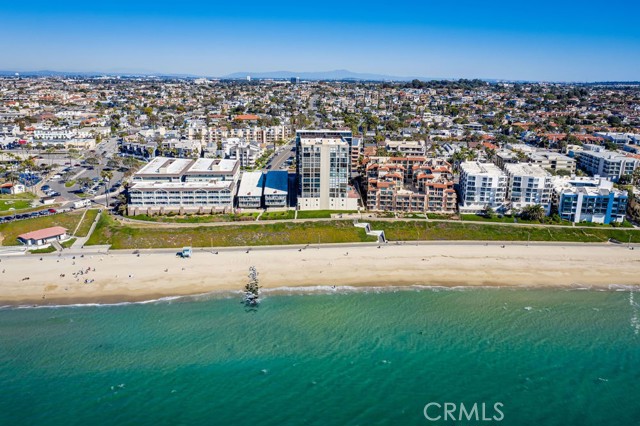 531 Esplanade, Redondo Beach, California 90277, 2 Bedrooms Bedrooms, ,2 BathroomsBathrooms,Residential,Sold,Esplanade,SB21042991