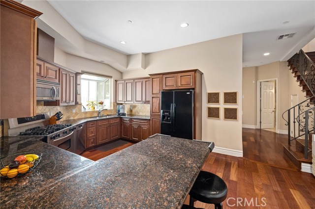 2617 Ripley Avenue, Redondo Beach, California 90278, 4 Bedrooms Bedrooms, ,4 BathroomsBathrooms,Residential,Sold,Ripley,SB20168034