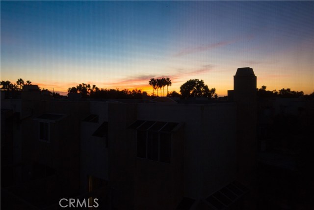 501 Herondo Street, Hermosa Beach, California 90254, 2 Bedrooms Bedrooms, ,2 BathroomsBathrooms,Residential,Sold,Herondo,SB17254181