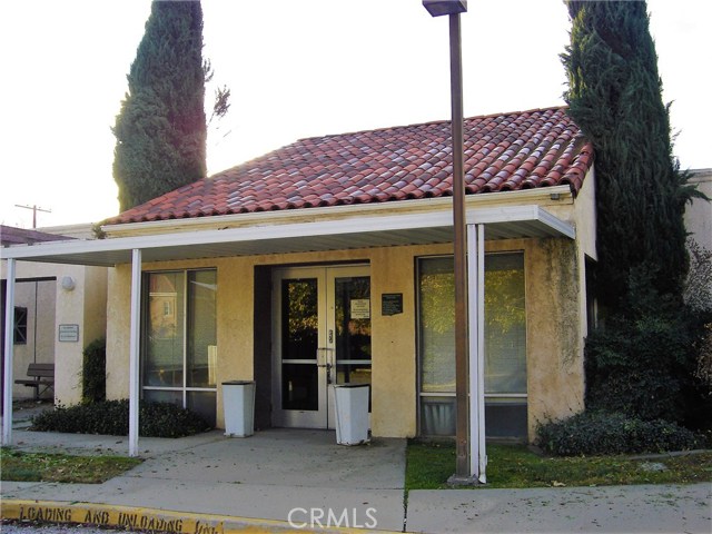 8th, 92411, ,Commercial,For Sale,8th,EV20129321