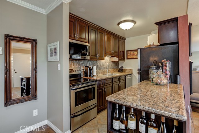 631 Prospect Avenue, Redondo Beach, California 90277, 2 Bedrooms Bedrooms, ,2 BathroomsBathrooms,Residential,Sold,Prospect,SB21042569