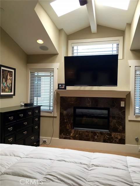 810 Irena Avenue, Redondo Beach, California 90277, 3 Bedrooms Bedrooms, ,2 BathroomsBathrooms,Residential,Sold,Irena,PV17196825