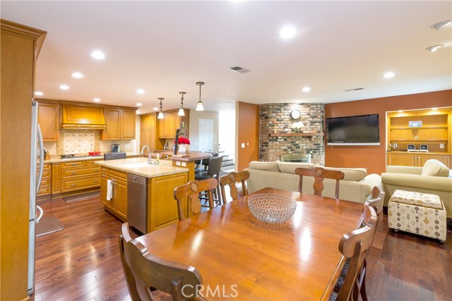 2219 Pullman Lane, Redondo Beach, California 90278, 3 Bedrooms Bedrooms, ,3 BathroomsBathrooms,Residential,Sold,Pullman,SB21008697