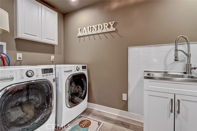 503 Anita Street, Redondo Beach, California 90278, 4 Bedrooms Bedrooms, ,4 BathroomsBathrooms,Residential,Sold,Anita,SB18269219