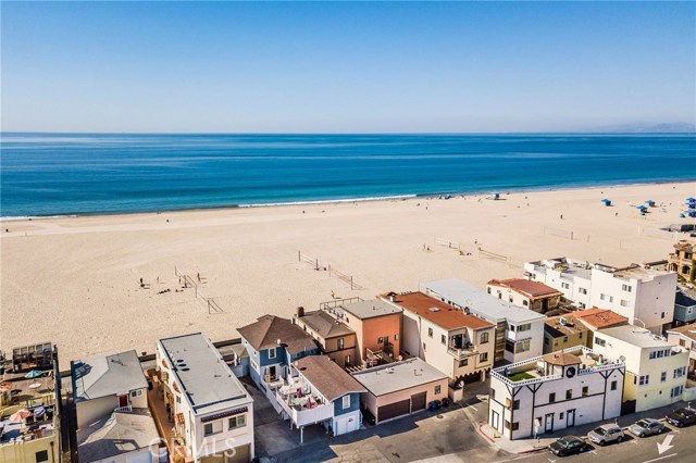 44 The Strand, Hermosa Beach, California 90254, 5 Bedrooms Bedrooms, ,3 BathroomsBathrooms,Residential,Sold,The Strand,SB19005603