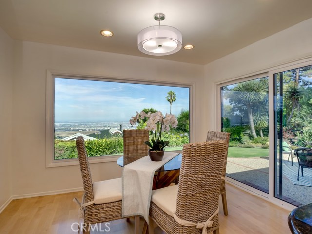 5 Mustang Road, Rancho Palos Verdes, California 90275, 3 Bedrooms Bedrooms, ,2 BathroomsBathrooms,Residential,Sold,Mustang,PV17166779