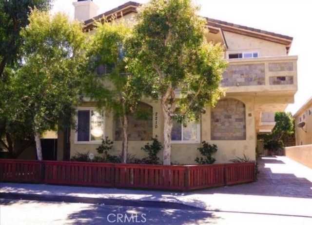 2210 Mathews Avenue, Redondo Beach, California 90278, 3 Bedrooms Bedrooms, ,3 BathroomsBathrooms,Residential,Sold,Mathews,SB18027217