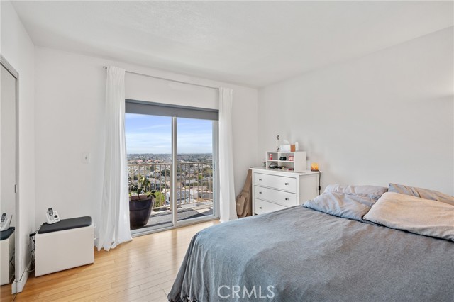 1108 Camino Real, Redondo Beach, California 90277, 3 Bedrooms Bedrooms, ,1 BathroomBathrooms,Residential,Sold,Camino Real,SB21068588