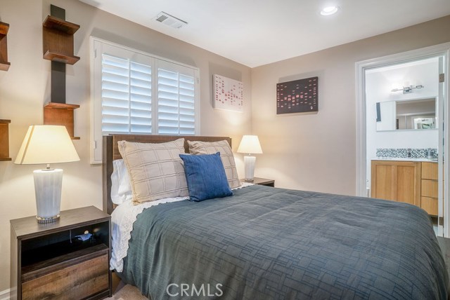 433 Marine Avenue, Manhattan Beach, California 90266, 3 Bedrooms Bedrooms, ,3 BathroomsBathrooms,Residential,Sold,Marine,SB19210558