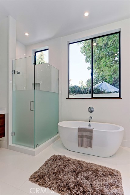 1154 6th Street, Hermosa Beach, California 90254, 4 Bedrooms Bedrooms, ,5 BathroomsBathrooms,Residential,Sold,6th,SB19225837