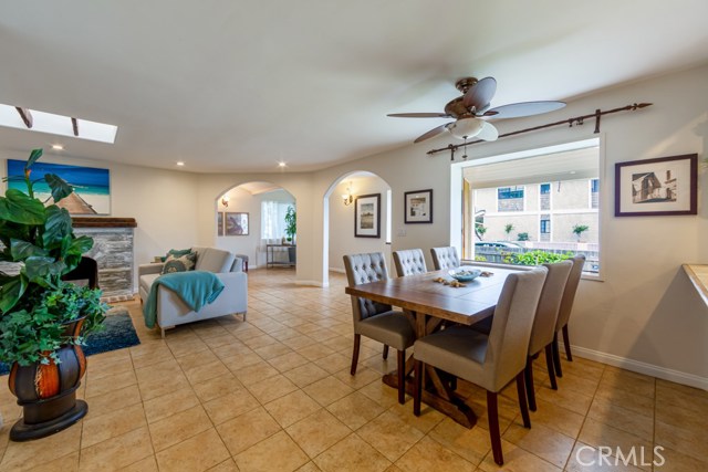 2022 Ernest Avenue, Redondo Beach, California 90278, 3 Bedrooms Bedrooms, ,1 BathroomBathrooms,Residential,Sold,Ernest,PW20211052
