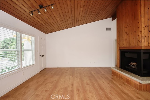 641 27th Street, Manhattan Beach, California 90266, 2 Bedrooms Bedrooms, ,1 BathroomBathrooms,Residential,Sold,27th,SB20174860