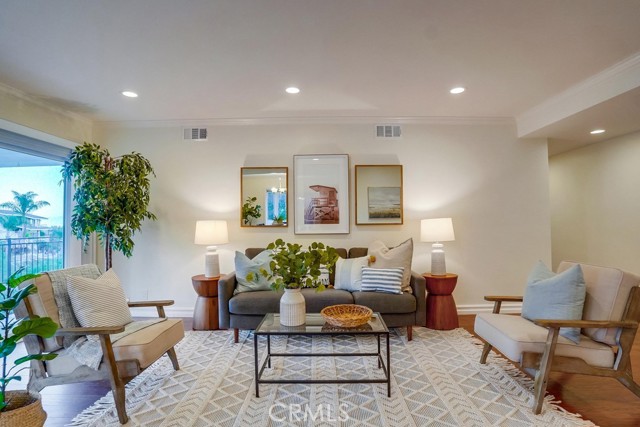 28603 Enrose Avenue, Rancho Palos Verdes, California 90275, 4 Bedrooms Bedrooms, ,2 BathroomsBathrooms,Residential,Sold,Enrose,SB21121968