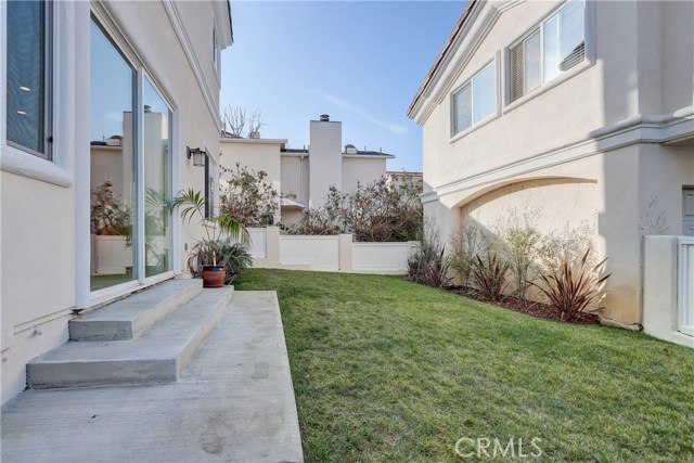 2411 Marshallfield Lane, Redondo Beach, California 90278, 4 Bedrooms Bedrooms, ,2 BathroomsBathrooms,Residential,Sold,Marshallfield,SB20002740