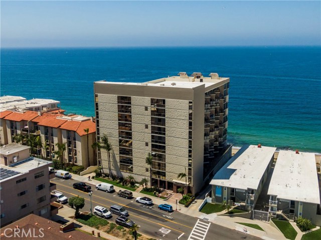 531 Esplanade, Redondo Beach, California 90277, 2 Bedrooms Bedrooms, ,2 BathroomsBathrooms,Residential,Sold,Esplanade,SB19240395