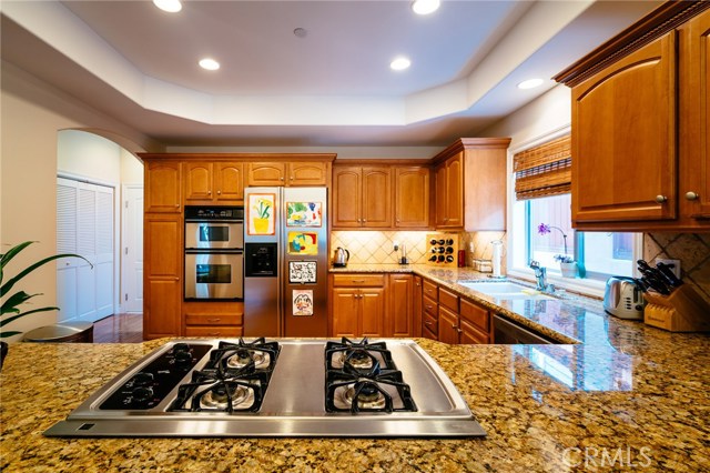 1917 Perry Avenue, Redondo Beach, California 90278, 4 Bedrooms Bedrooms, ,2 BathroomsBathrooms,Residential,Sold,Perry,SB17143965