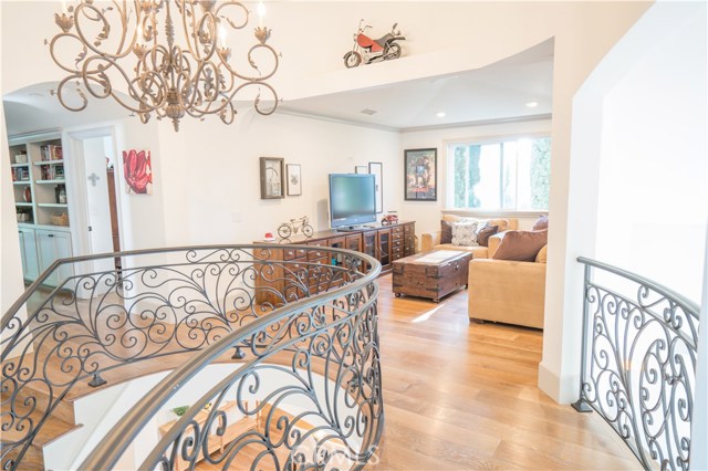 1324 18th Street, Manhattan Beach, California 90266, 5 Bedrooms Bedrooms, ,4 BathroomsBathrooms,Residential,Sold,18th,SB20162082