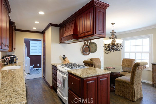 Kitchen and dining area