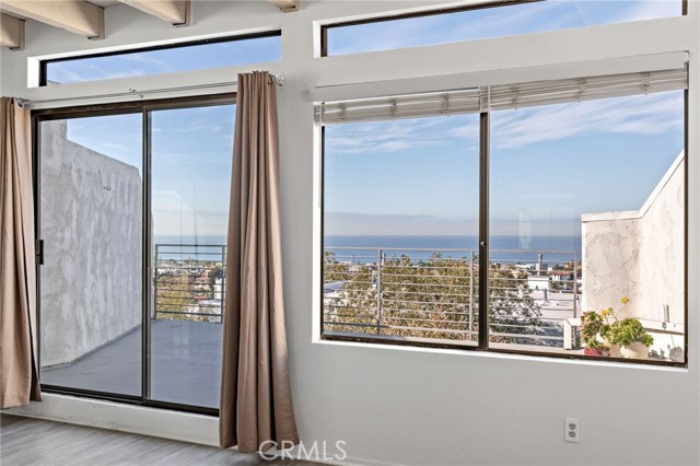 736 Gould Avenue, Hermosa Beach, California 90254, 3 Bedrooms Bedrooms, ,3 BathroomsBathrooms,Residential,Sold,Gould,SB20120208