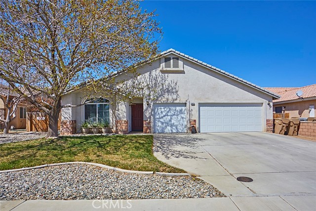 Detail Gallery Image 1 of 1 For 8932 Newcastle Ave, Hesperia,  CA 92344 - 3 Beds | 2 Baths