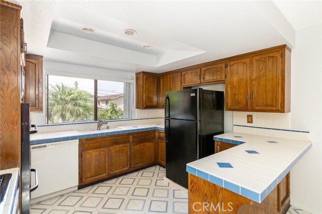 2702 Nelson Avenue, Redondo Beach, California 90278, 2 Bedrooms Bedrooms, ,1 BathroomBathrooms,Residential,Sold,Nelson,SB19188845
