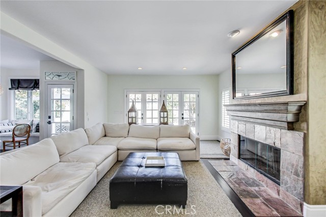 641 35th Street, Manhattan Beach, California 90266, 5 Bedrooms Bedrooms, ,3 BathroomsBathrooms,Residential,Sold,35th,SB21047084