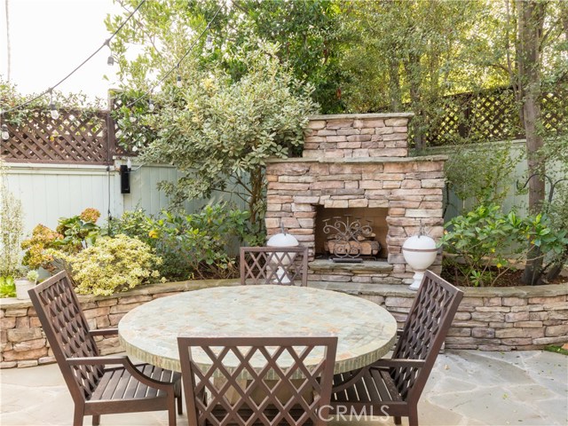 1808 Elm Avenue, Manhattan Beach, California 90266, 5 Bedrooms Bedrooms, ,3 BathroomsBathrooms,Residential,Sold,Elm,SB20235001