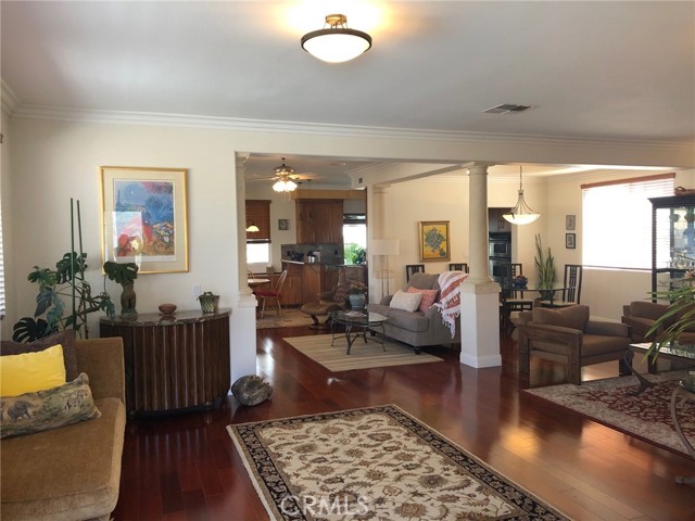 633 3 Street, Hermosa Beach, California 90254, 3 Bedrooms Bedrooms, ,2 BathroomsBathrooms,Residential,Sold,3,SB21074412