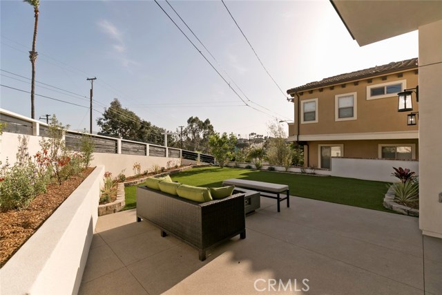 2213 Speyer Lane, Redondo Beach, California 90278, 4 Bedrooms Bedrooms, ,3 BathroomsBathrooms,Residential,Sold,Speyer,SB18079012