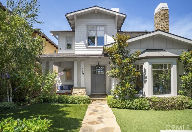 717 31st Street, Manhattan Beach, California 90266, 5 Bedrooms Bedrooms, ,4 BathroomsBathrooms,Residential,Sold,31st,SB20133656