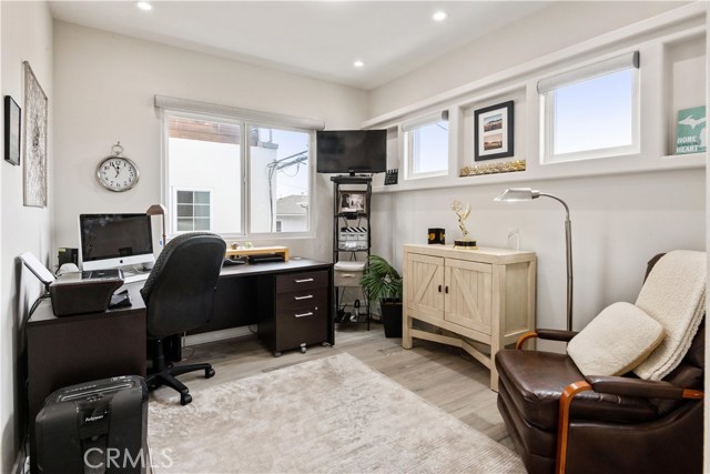 316 34th Street, Manhattan Beach, California 90266, 4 Bedrooms Bedrooms, ,2 BathroomsBathrooms,Residential,Sold,34th,SB21016031